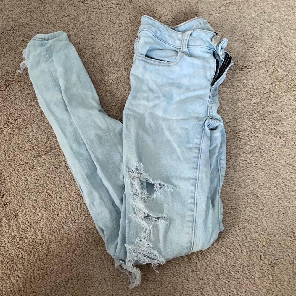 american eagle ripped jeans